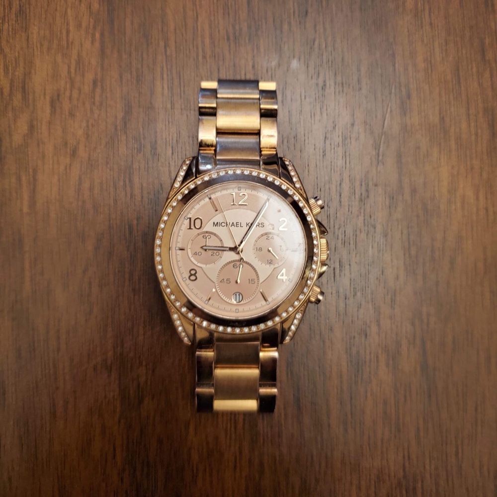 MichaelKors rose gold